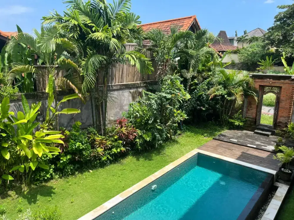 Disewakan villa cantik dengan lokasi strategis di kawasan Banjar Canggu, Kuta Utara – Bali. Cocok untuk tempat tinggal maupun investasi rental villa.