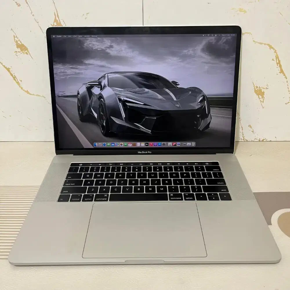 Macbook Pro Touchbar 15-inch, 2016.