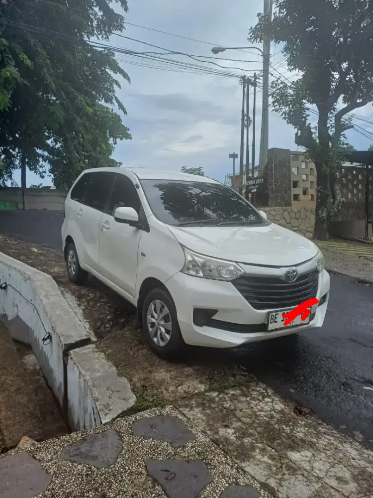 New Avanza type E 2017 seperti baru