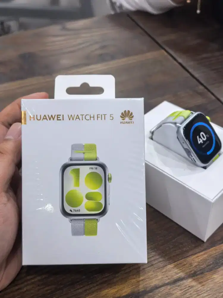 Huawei Watch fit 5 silver