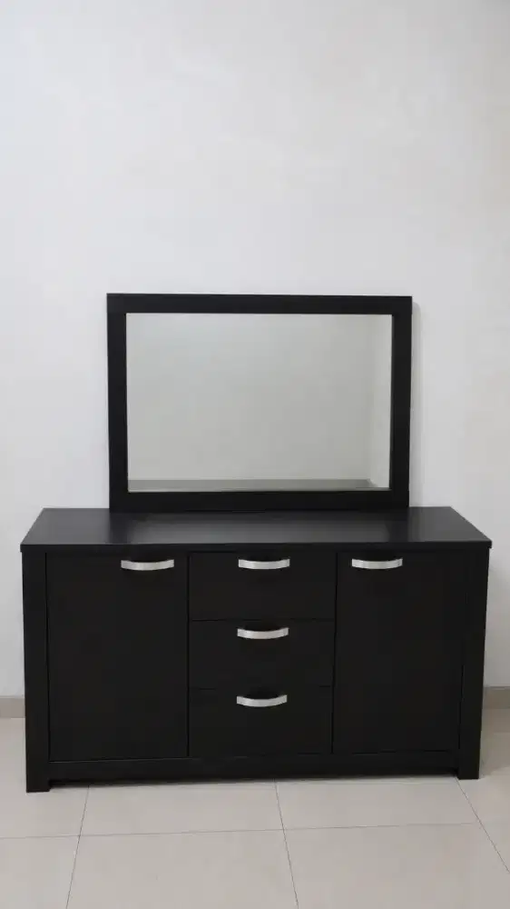 Lemari + kaca jumbo prodesign