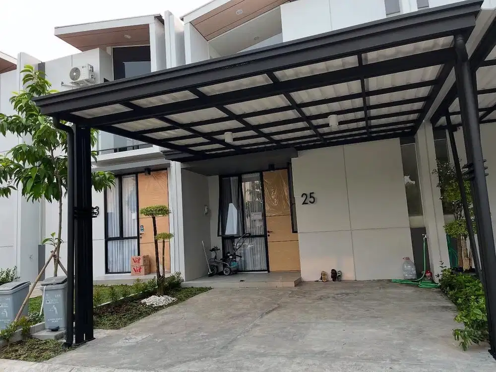 Pemasangan kanopi minimalis modern