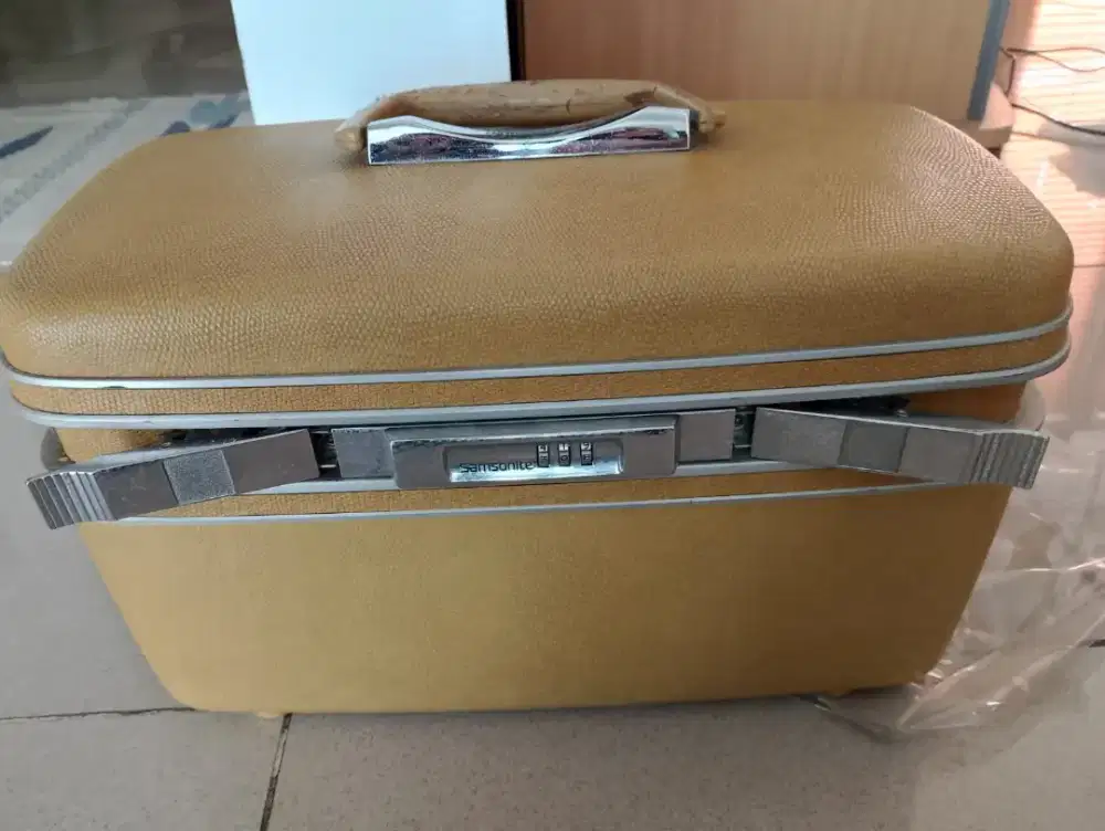 Koper make up samsonite jadul