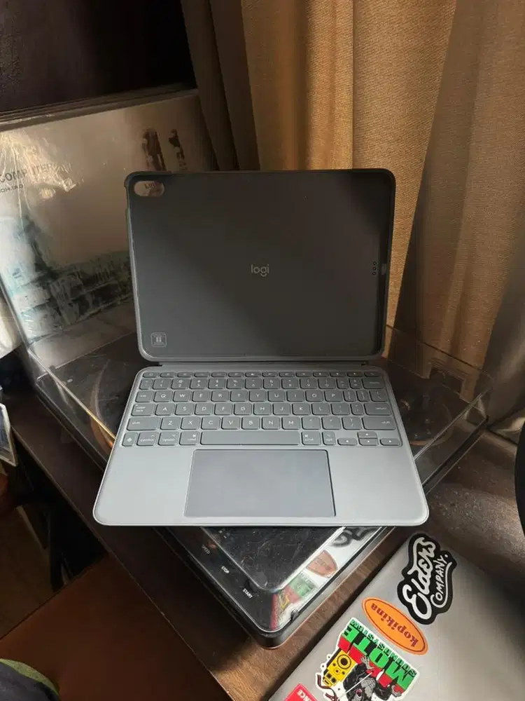 keyboard combo touch logitech air M2 & M3