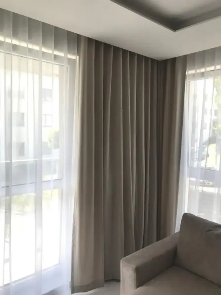 Pasang gordyn gorden murah vertikal roll blind jasa wallpaper dinding