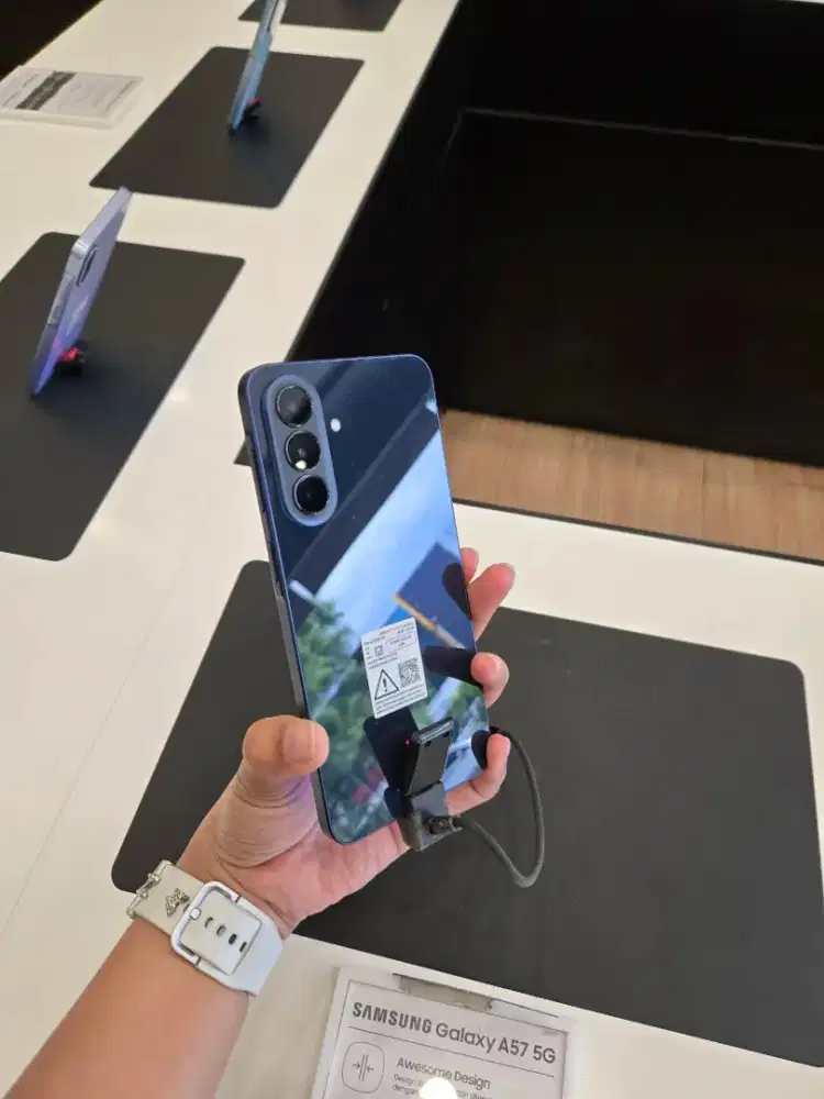 Beli samsung GRATIS barang