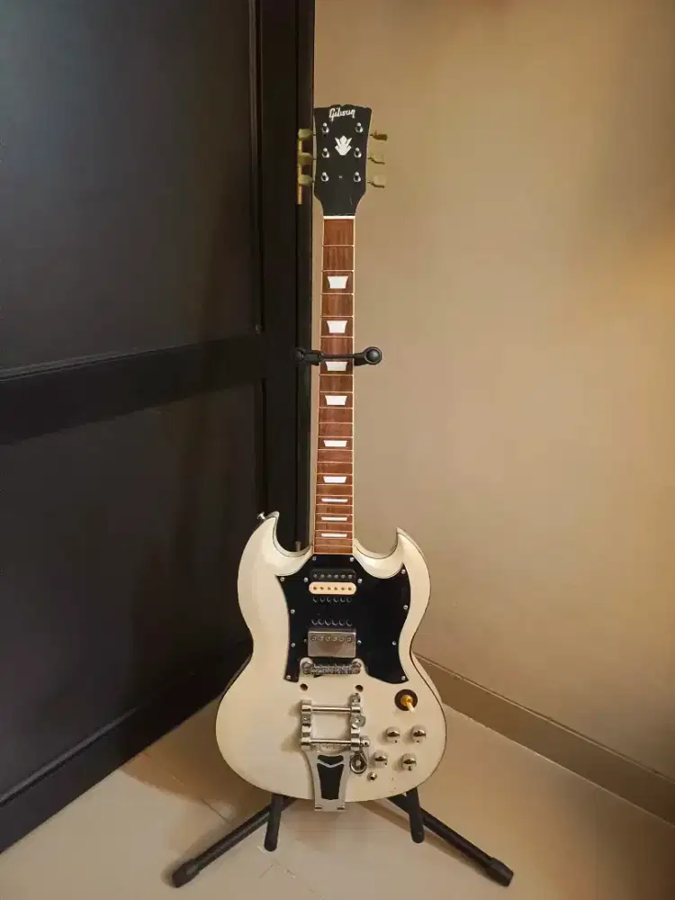 Gibson Sg kw bekas