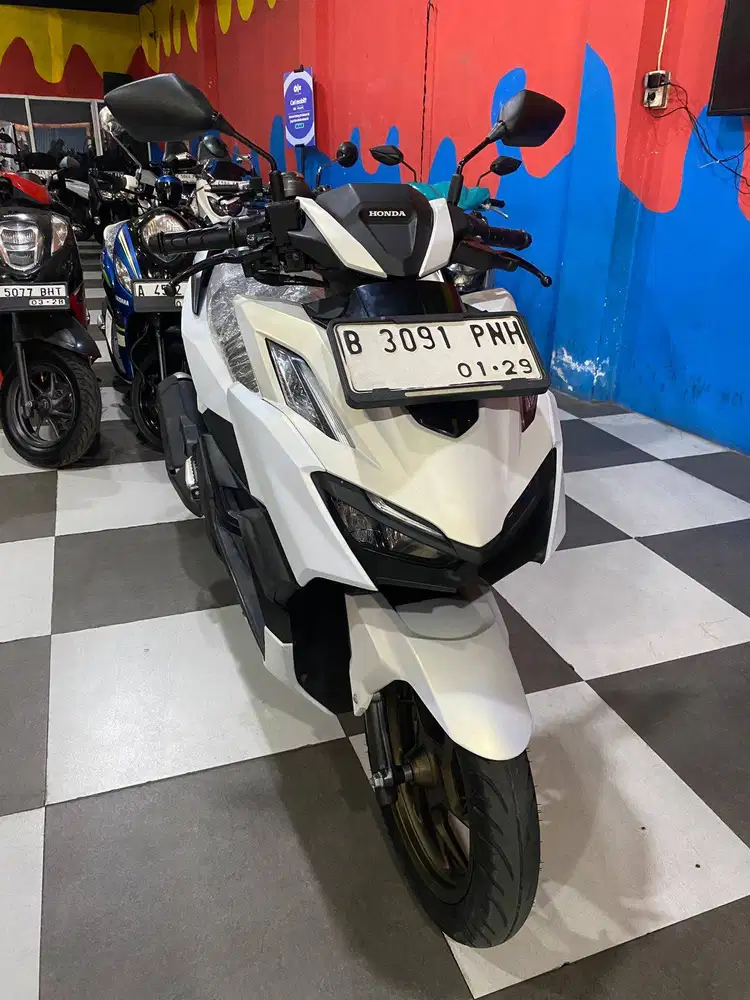 Honda Vario 160 CBS Tahun  2023 DP 700