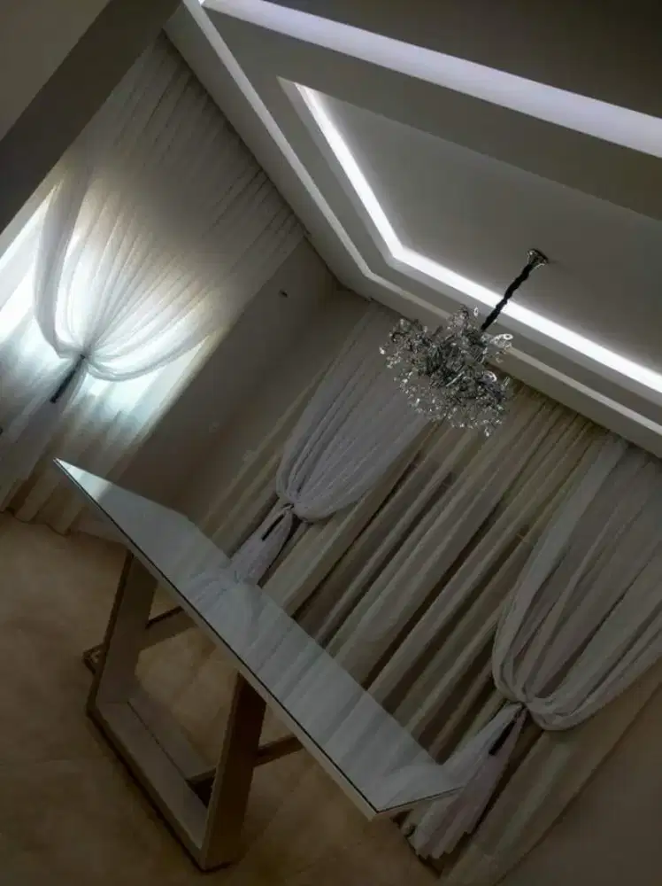 Pasang gordyn gorden murah vertikal roll blind jasa wallpaper dinding