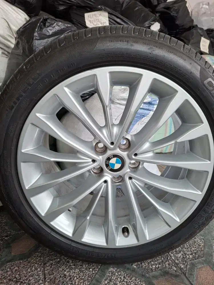 Velg BMW 530I original ring 18 bawaan dealer 2018 plus ban