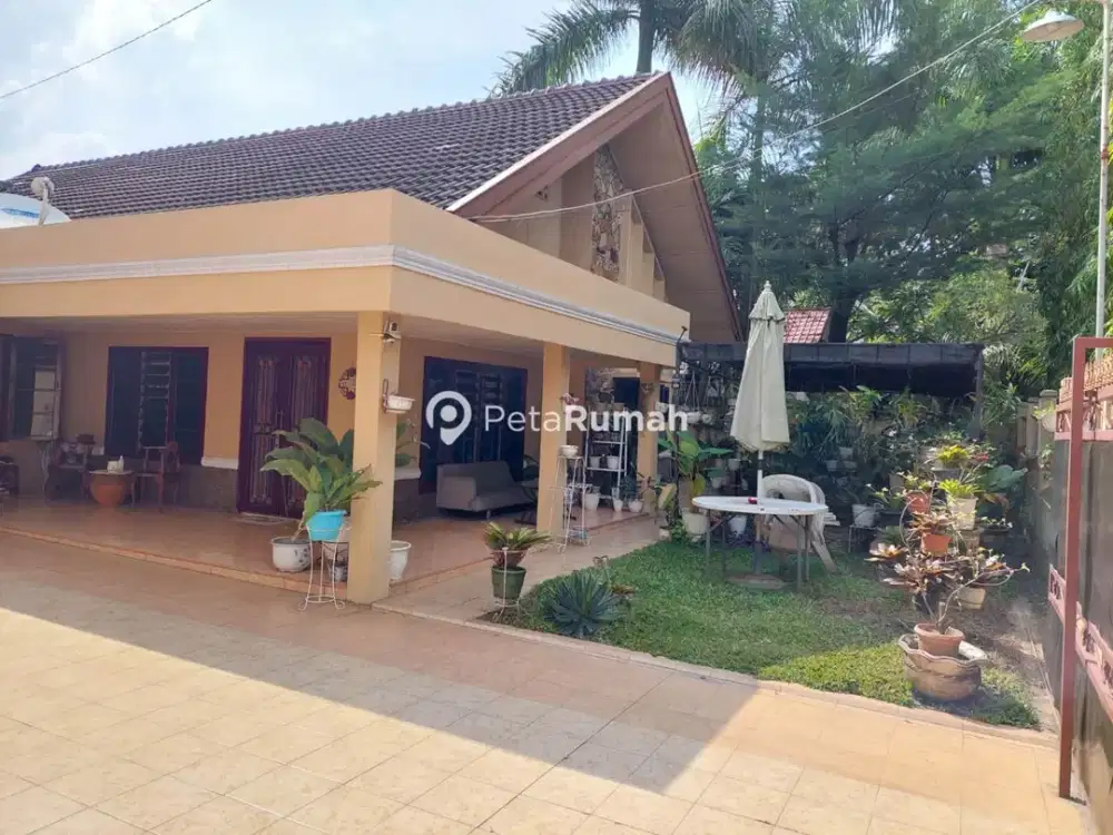 DIJUAL RUMAH JALAN ASRAMA II - DAERAH TELADAN (RINA)