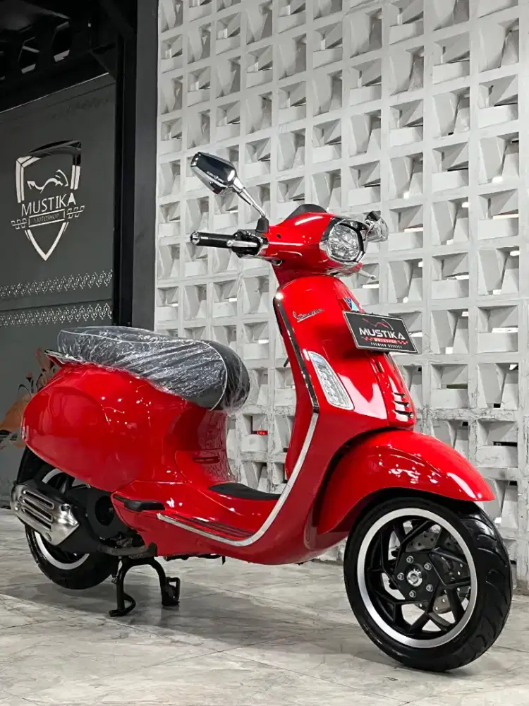 KM 0‼️Vespa Sprint 150 igets ABS 2025. DANNY Mustika Motor Sulfat