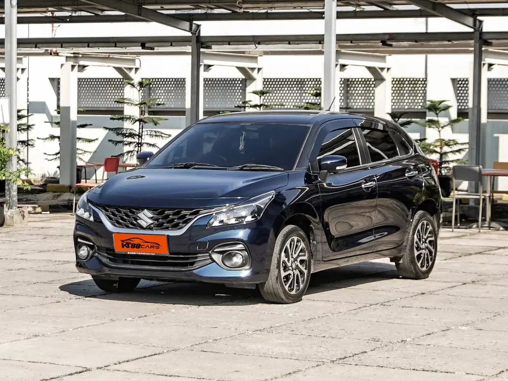 Suzuki Baleno Hatchback AT 2023 / 2024 Biru