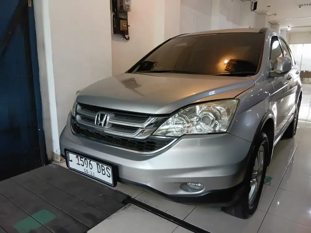 Honda CR-V 2.4 Automatic Silver Siap Pakai