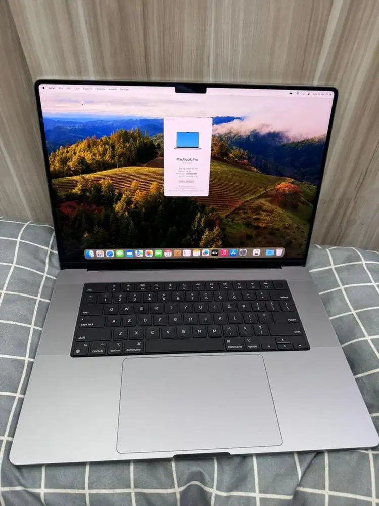 MACBOOK PRO M1 PRO 16-inch 16/512GB second ex resmi ibox