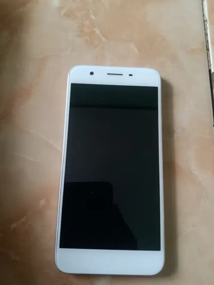 Oppo a39 kondisi dicas LED putih