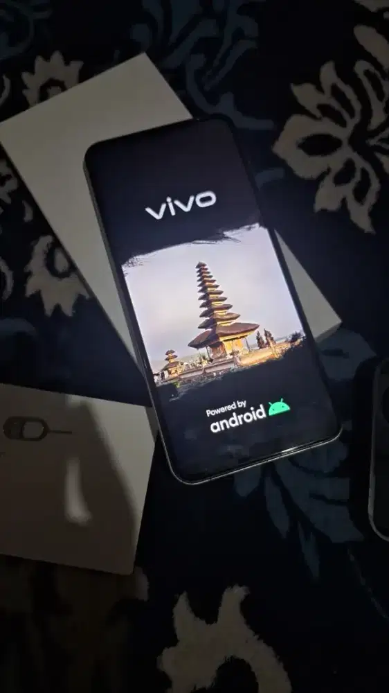 Vivo y16 4/128 gb, bekas rp. 700.000 bisa nego