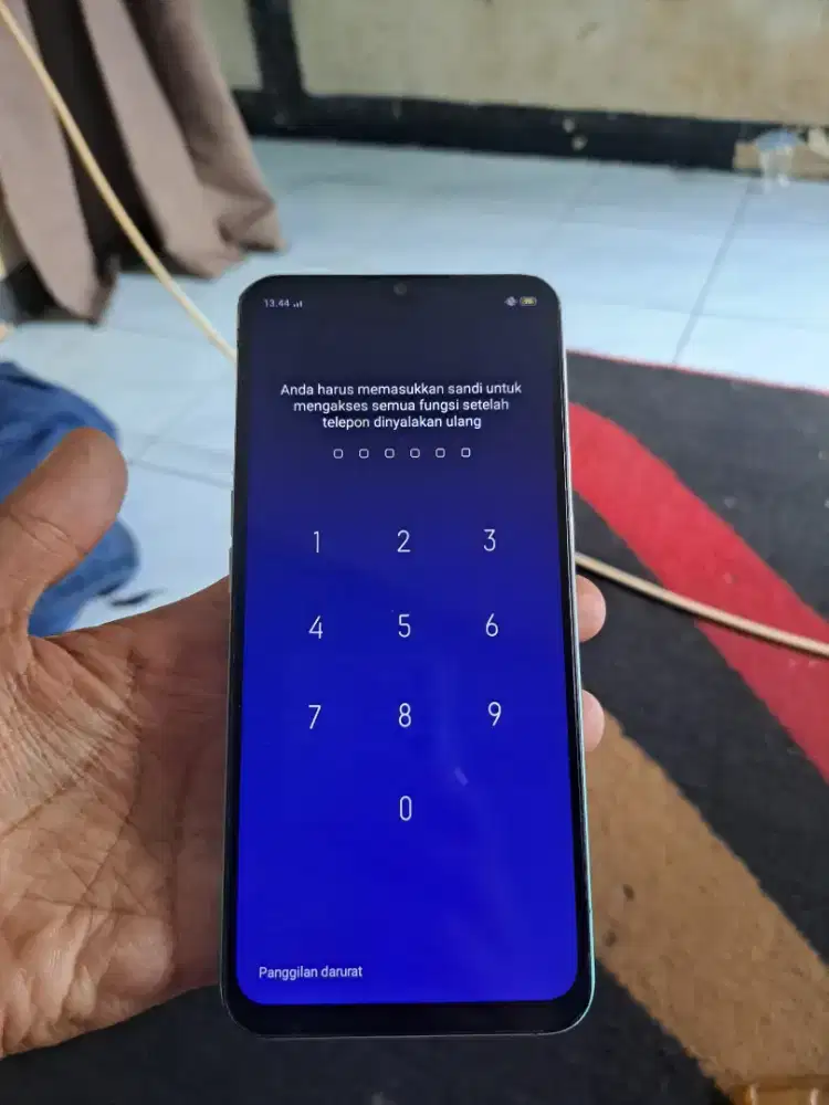Oppo A31. Ram 4/128. Minus pola. Nego.