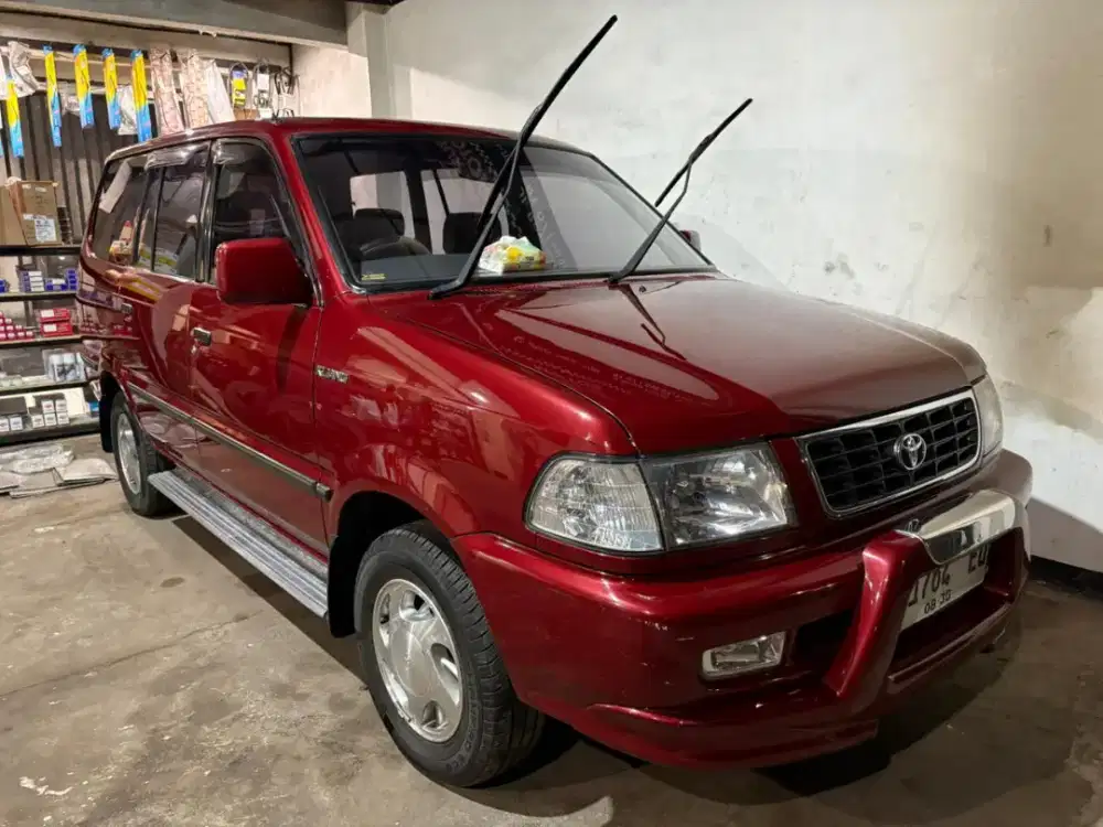 Kijang LGX 1.8 MT Tahun 2000