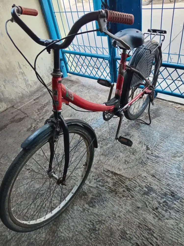 Sepedah cewe ukuran 24,, masih bisa di goes