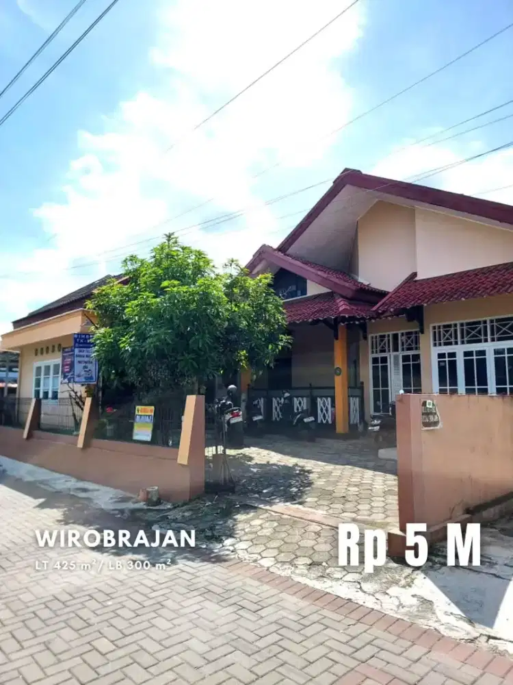 Dijual Rumah Induk dan Kos Strategis di Wirobrajan