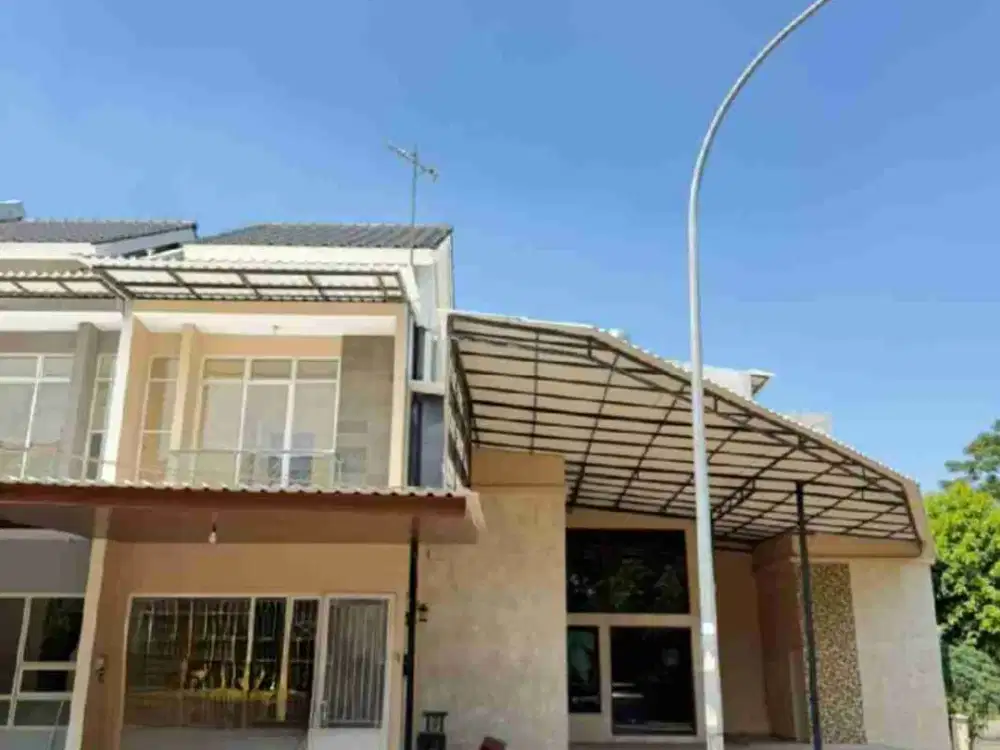 JUAL CEPAT Cluster Blue Sapphire Residence One BSD Rumah Hoek 2 Lantai Siap Huni SHM On Hand 2,1 M