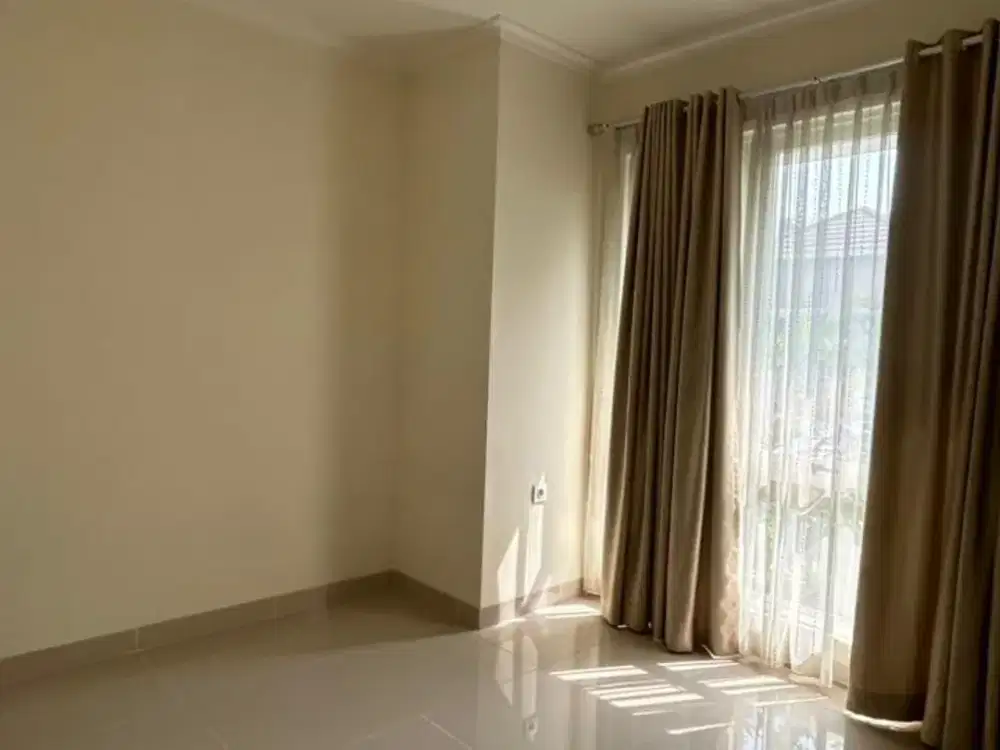 Disewakan Rumah Siap Huni di Cluster Thompson