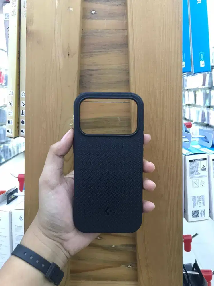 Spigen Mag Armor Magsafe iPhone 17 Pro