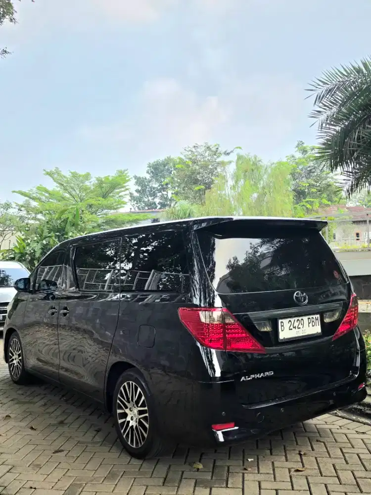 Toyota Alphard Pajak Hidup Good Looking