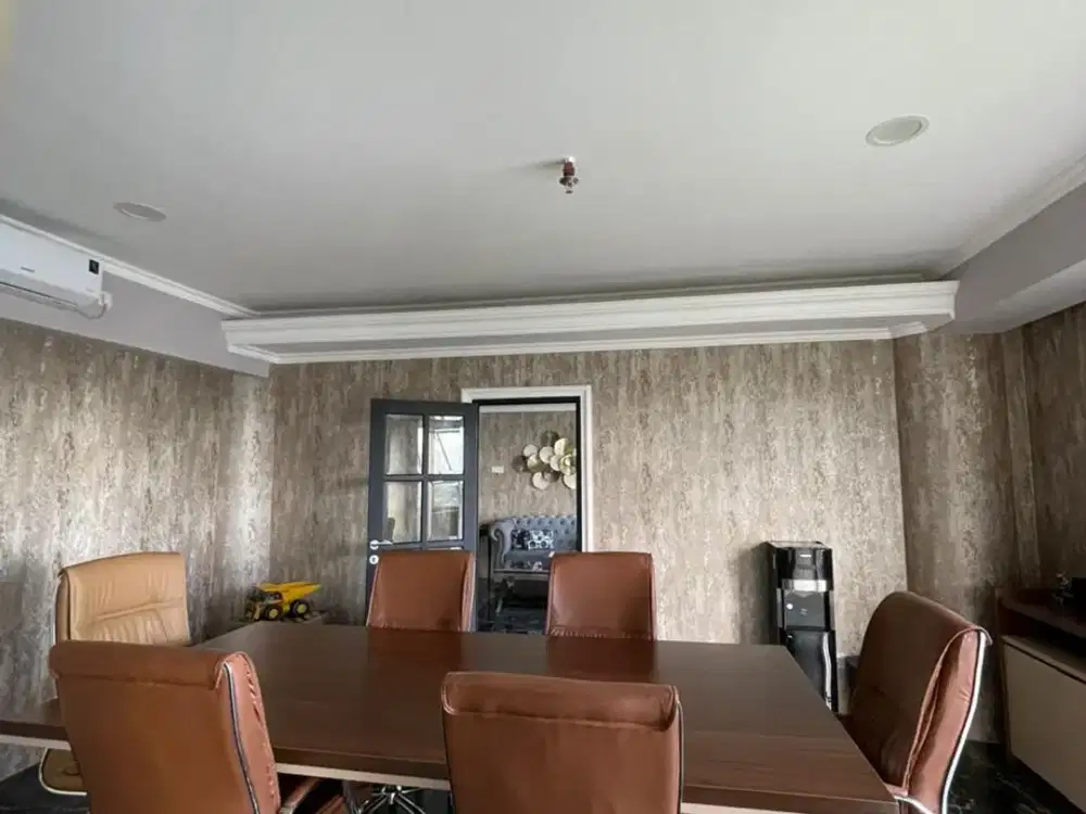 Dijual Cepat Unit Perkantoran Mewah Full Furnish 3 Unit Jadi Satu Office The Royal 55 Royal Residence Surabaya