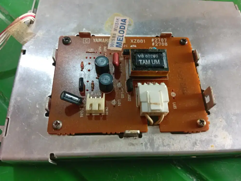 Dijual LCD YAMAHA PSR 2000 PSR 2100 PSR 9000 PSR 1000 1100 SMUA OK