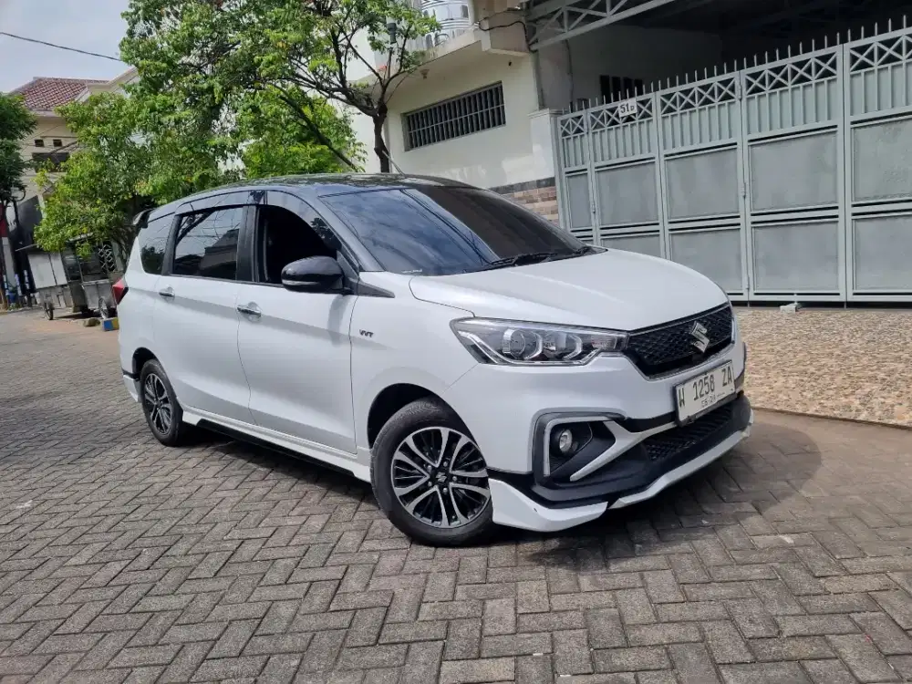 SUZUKI ALL NEW ERTIGA 1.5 HIBRID CRUISE TWO TONE A/T 2024