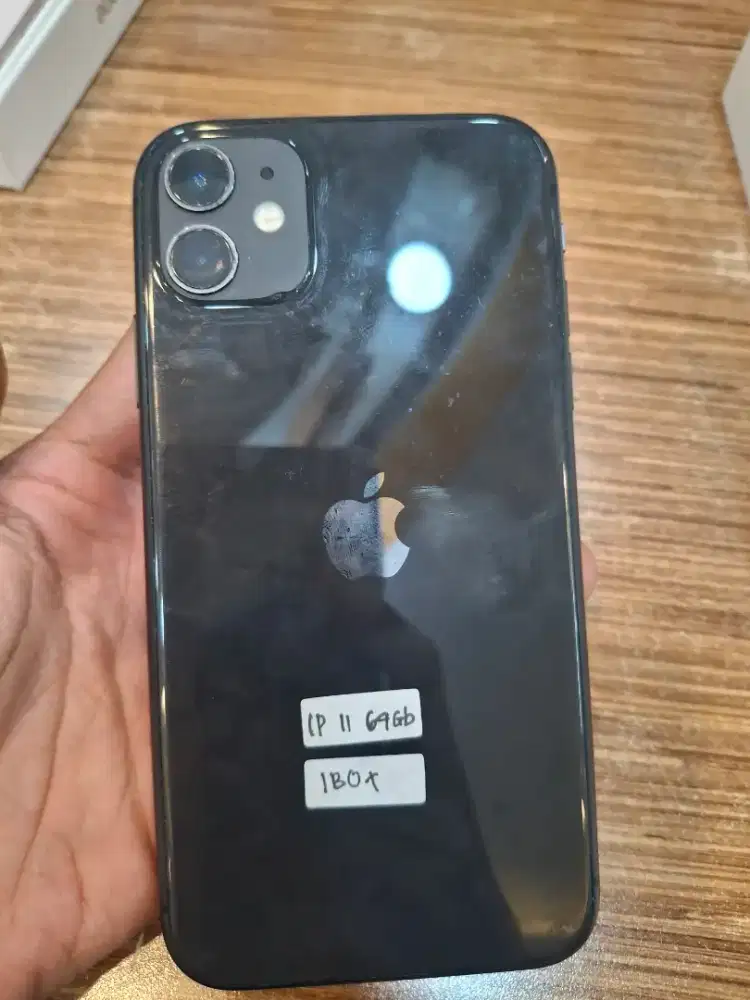 Iphone 11 64 gb bisa paylater