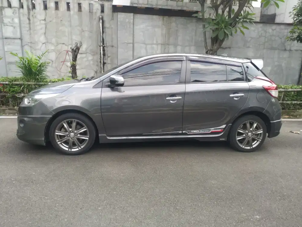 Yaris S trd metik 2014