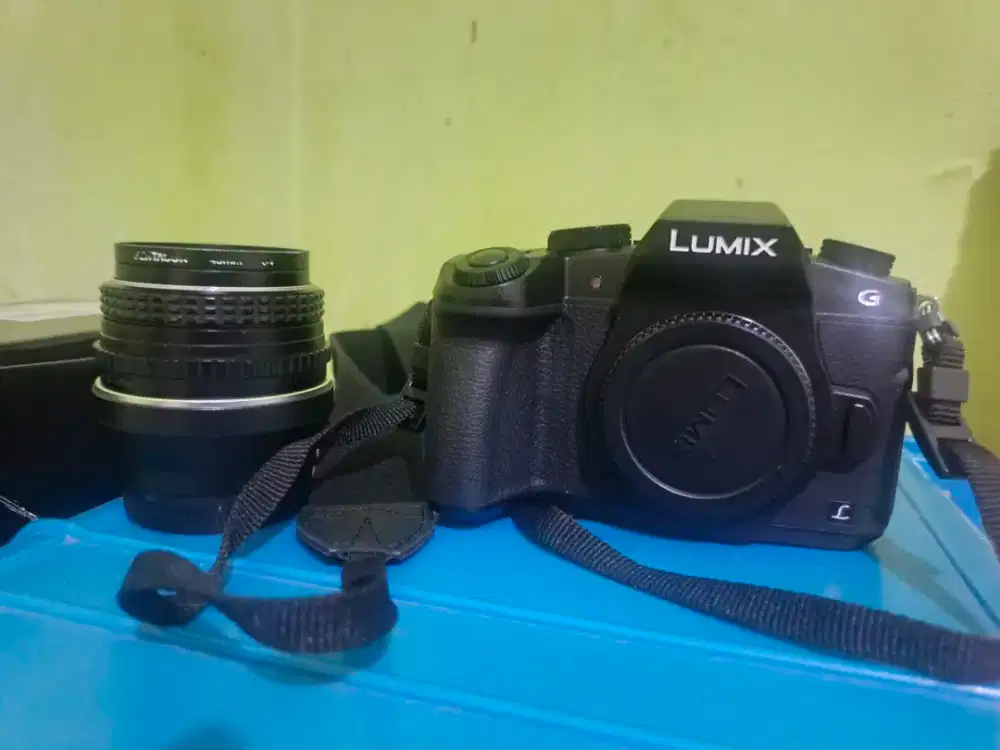 Lumix g85 like new sc 2 ribuan bonus batere dan lensa