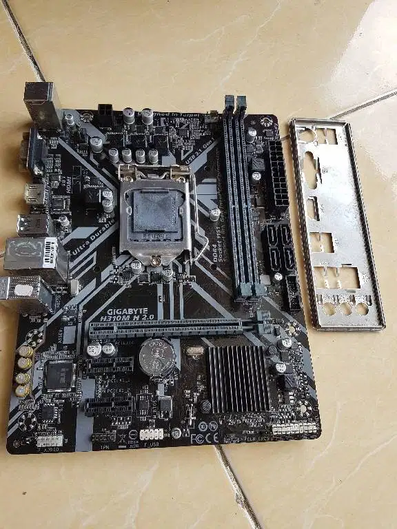 Motherboard Gigabyte H310M H 2.0 LGA 1151 gen 8 dan 9 intel