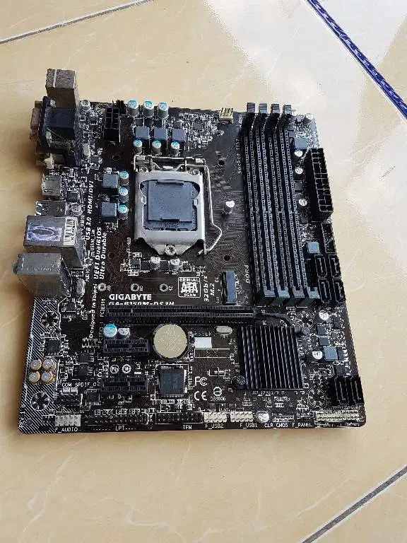 Motherboard Gigabyte B150M-DS3H intel gen 6 dan 7 lga 1151