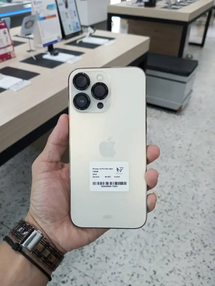 Cicilan bunga 0% dan gratis 2 bulan angsuran iPhone 14 promax tanpa DP