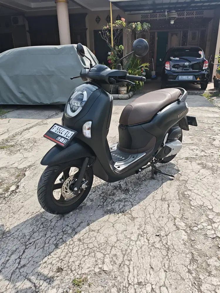 -Big sale Honda Scoopy New Prestige