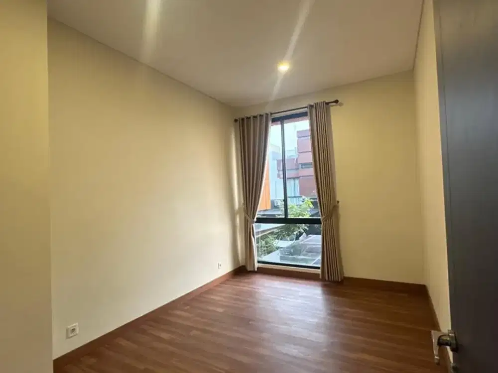 Dijual Rumah Bu Cluster Mozart Siap Huni Lokasi Strategis