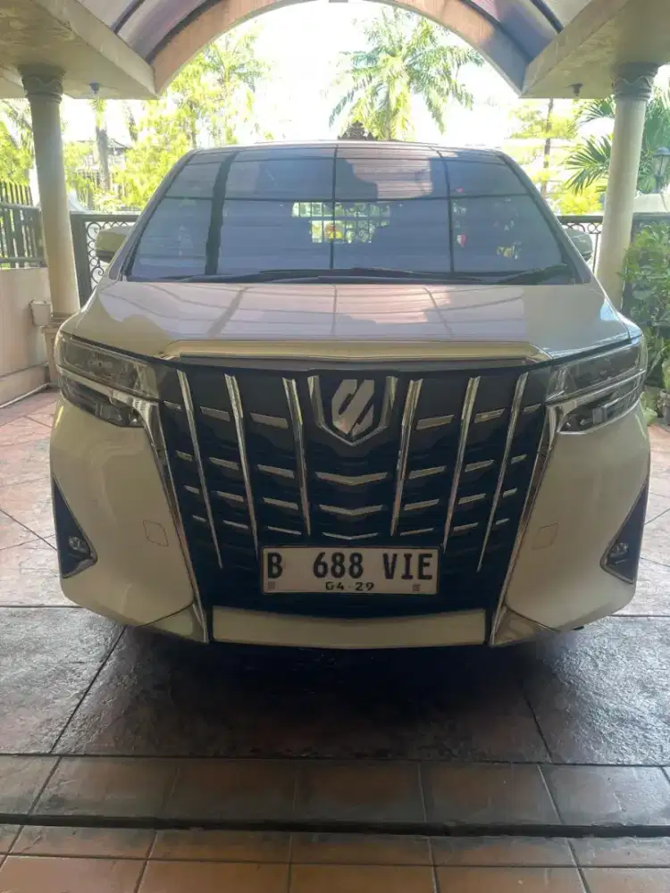 Dijual Toyota Alphard 2018
