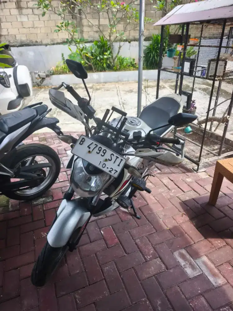 dijual VIXION 2014. body cakep. mesin oke.