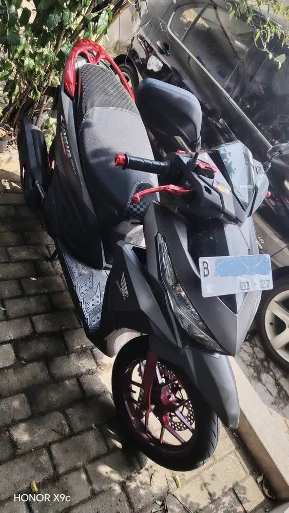 HONDA VARIO 150 CBS ISS TAHUN 2017