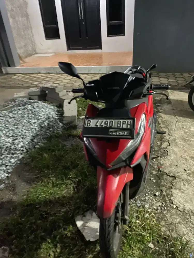 Di jual motor honda Vario