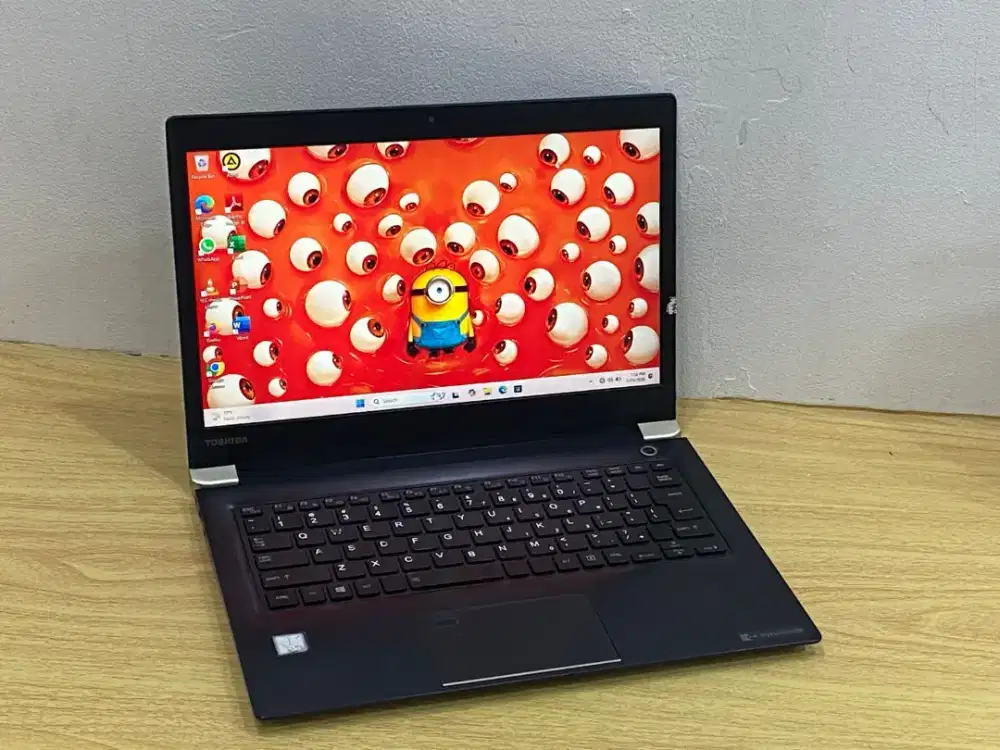 laptop TOSHIBA dynabook U67/J/prosesor: intel(R)Core(TM)i5-7200U/