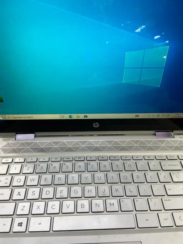 HP PAVILION x360