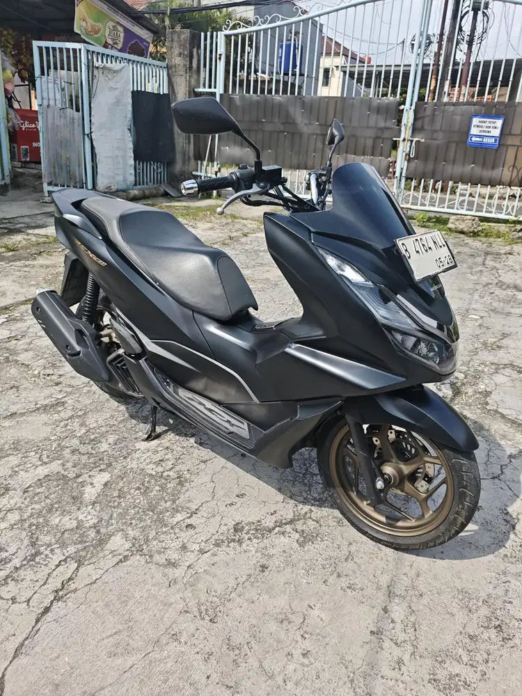 SALE.   HONDA PCX ABS 2023
