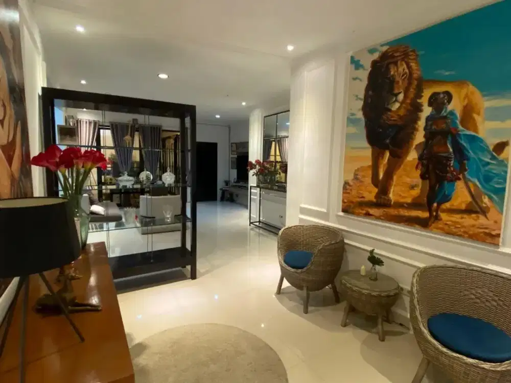 Rumah Cantik siap huni Cipinang Indah 201mtr 1,5 lantai