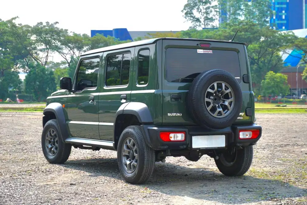 Istimewa! Jimny 2000an KM, hijau metalic 2023/2024