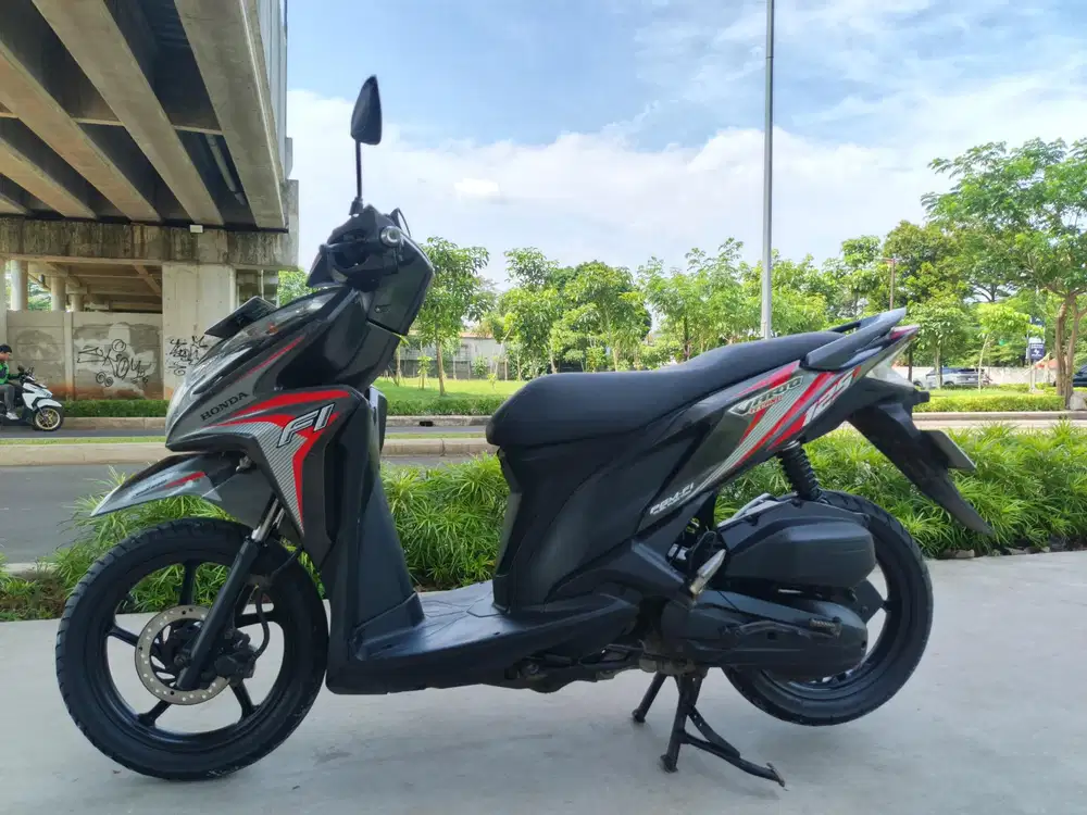 Honda Vario 125 kzr fi esp 2014 stater halus mulus terawat